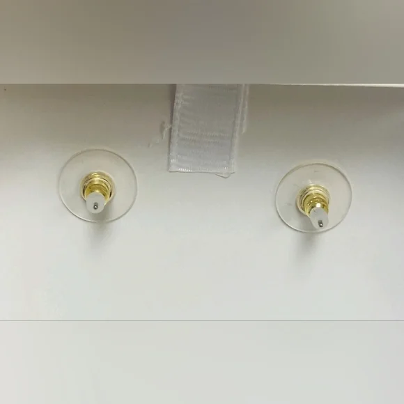 NIB House of Harlow 1960 Gold and Green Monstera Earrings - Picture 4 of 4